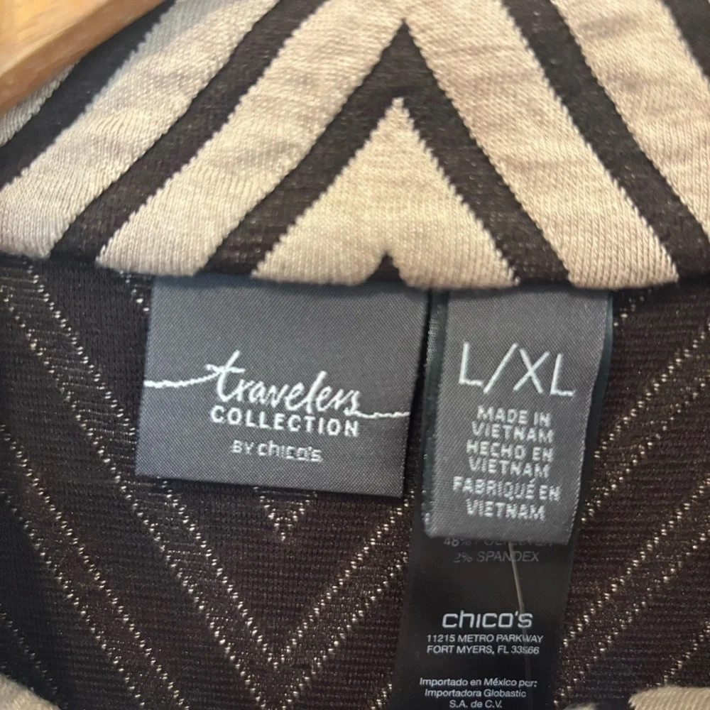 Chico's Travelers L/XL Jacquard Jacket Cape with Chevron Pattern - Picture 4 of 8